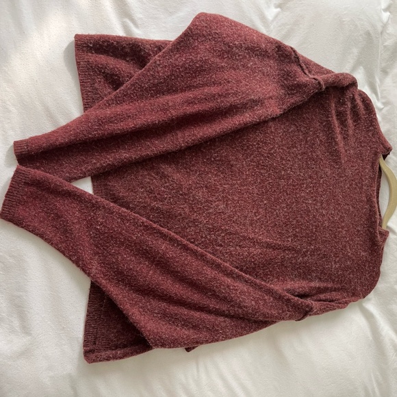 Light Cashmere Sweater - Picture 1 of 1